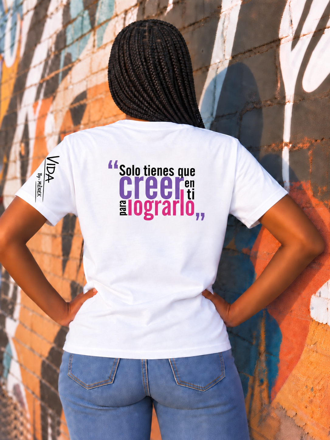 Jardín, back of the white T-shirt with optional Spanish message: Solo tienes que creer en ti para lograrlo